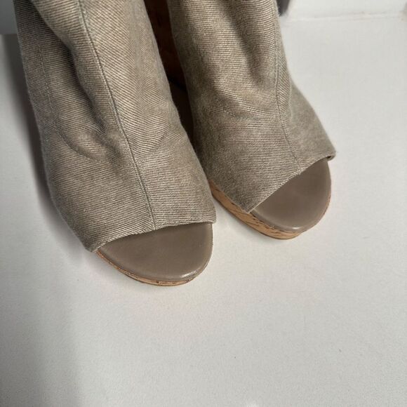 Stuart Weitzman Cork Wedge Platform Sandals with Gray/Tan Cloth Upper Size 9 - Picture 7 of 12